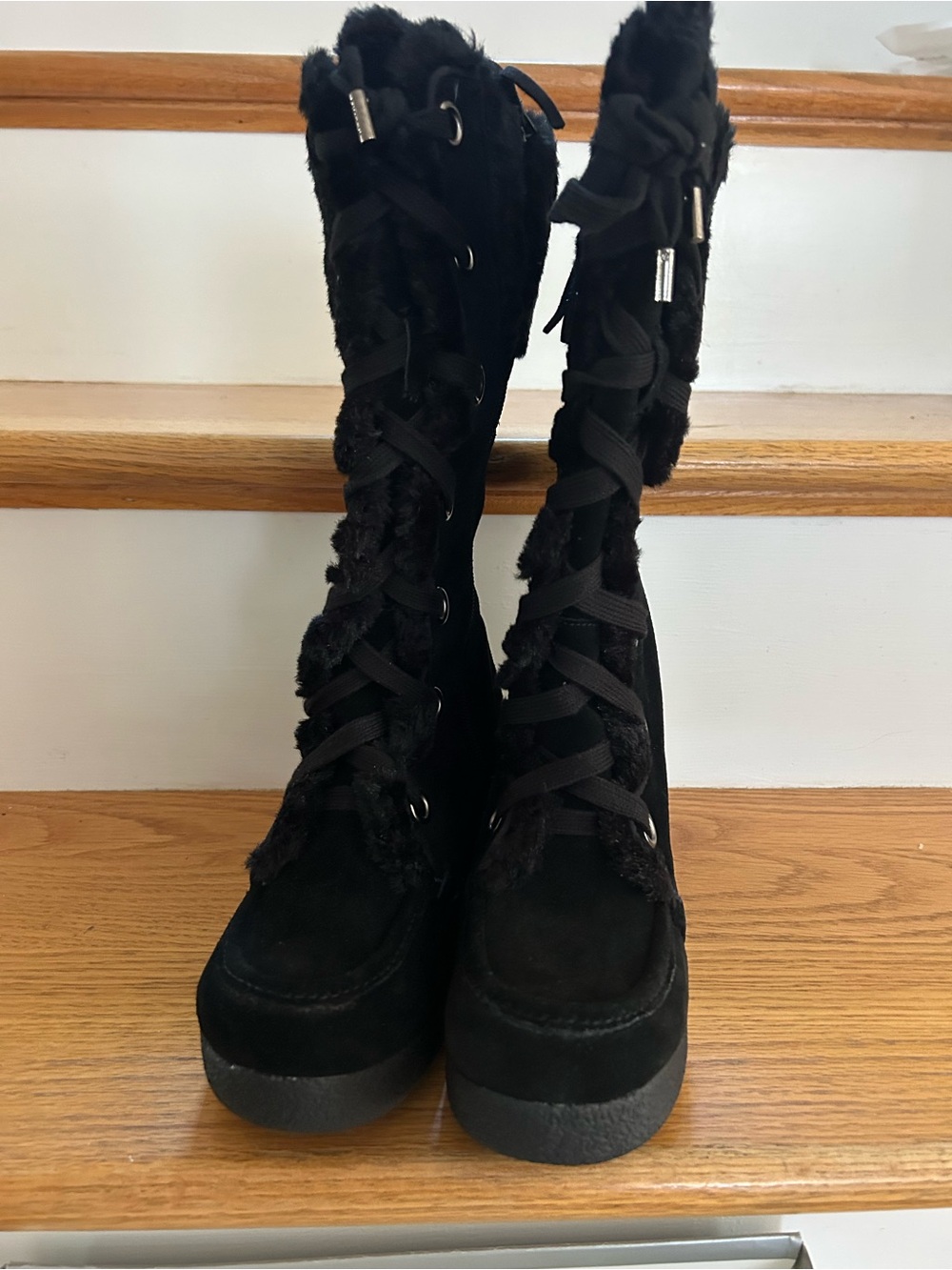 Report “Emory” Genuine Suede Bkack Lace-Up Faux Fur Wedge Boots